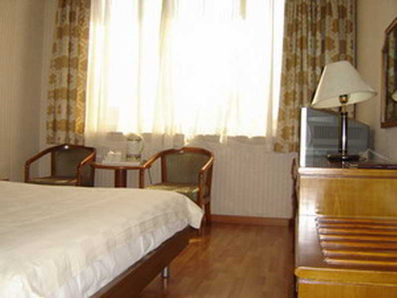 Far East Hotel Пекин Экстерьер фото