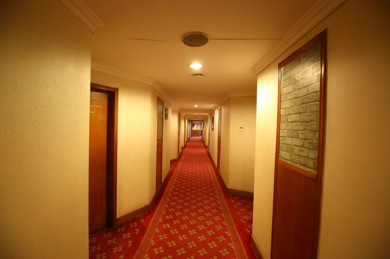 Far East Hotel Пекин Экстерьер фото