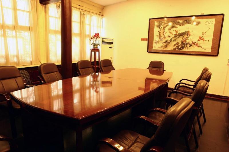 Far East Hotel Пекин Экстерьер фото
